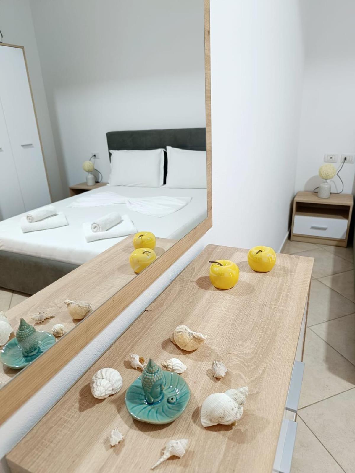 Atlantis Apartments Sarande Exterior photo